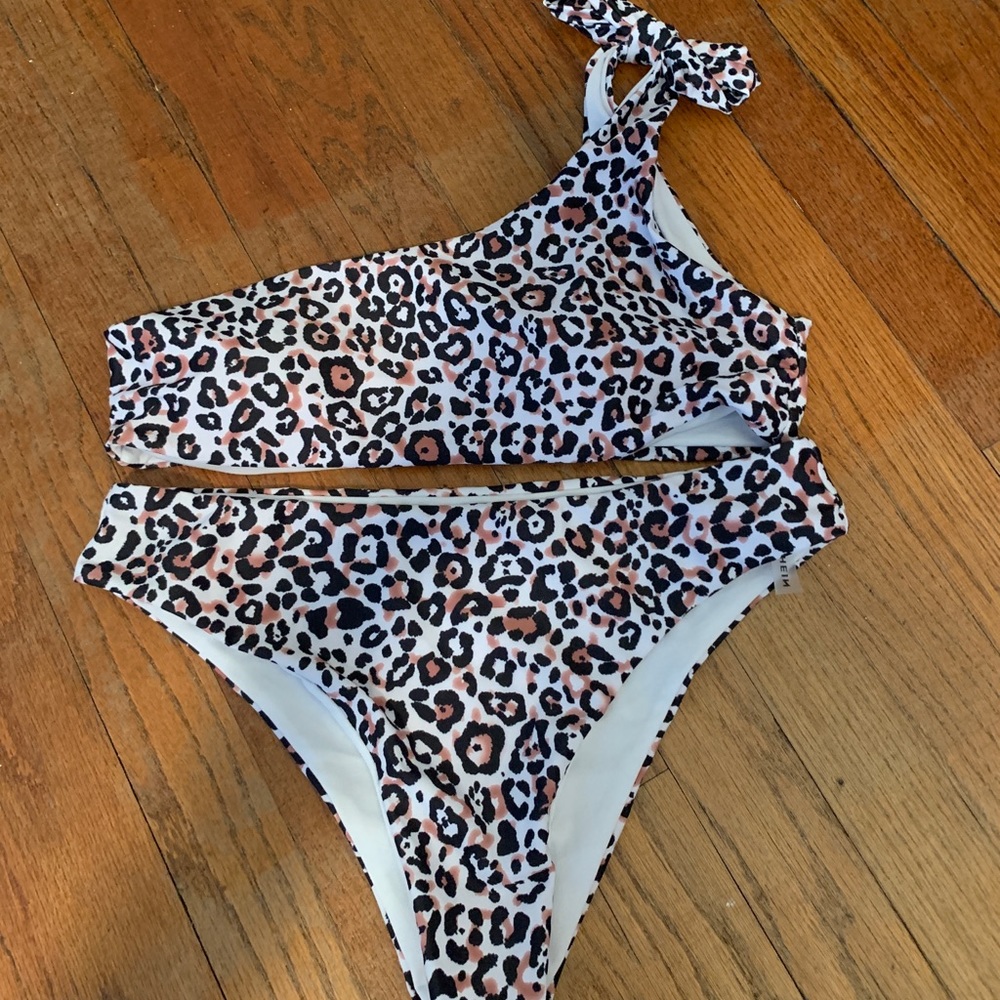bikini